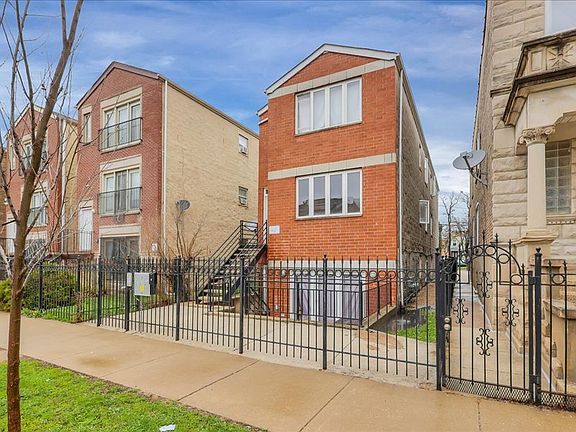 2nd image of 3518 W Lexington St
