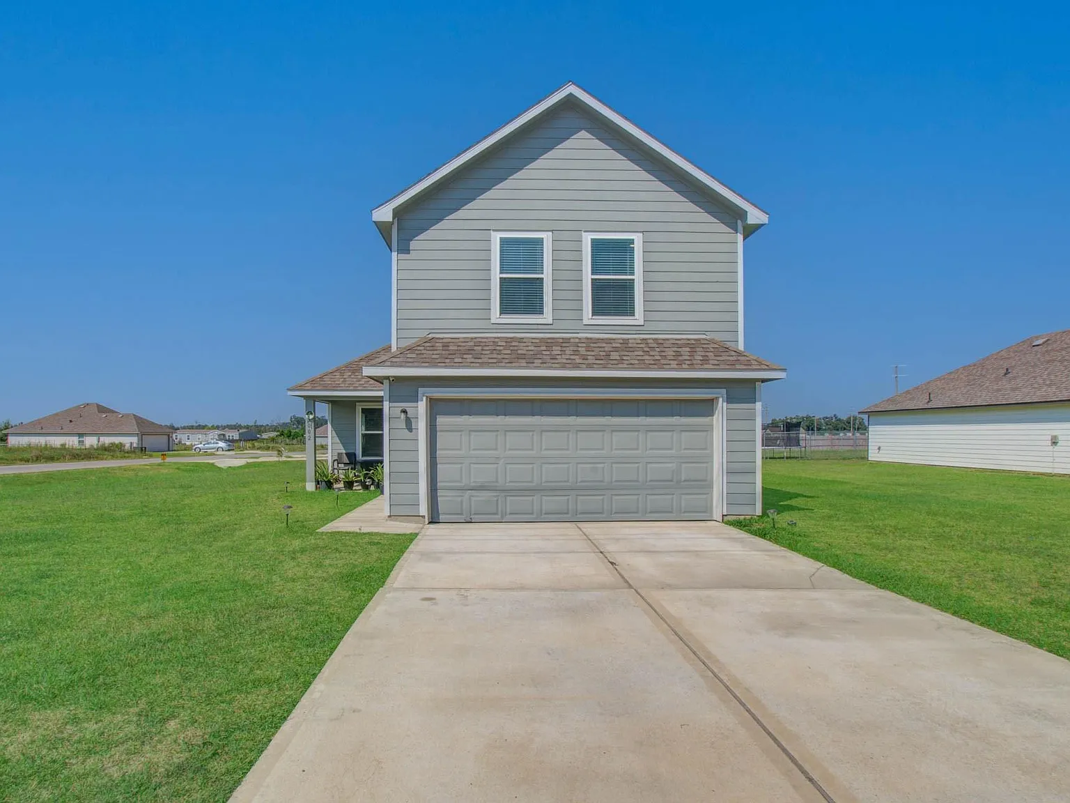 3 bed, 2.5 bath, 1283 sqft, $1,750 — Photo 3