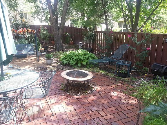 Beautiful lower level patio