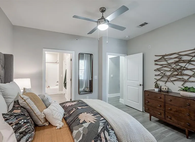 529 Barker Clodine Rd #20108 — Photo 5