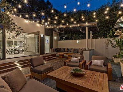 279 S Westgate Ave, Los Angeles, CA, 90049