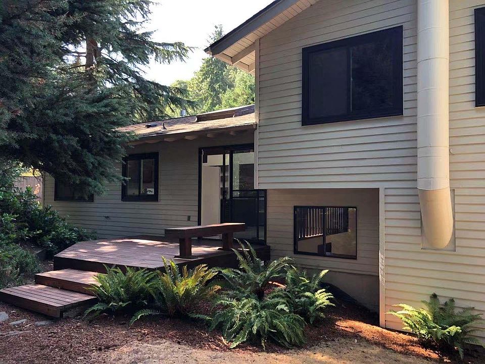 1st image of 15724 SE 46th Way