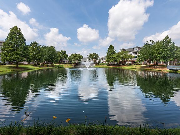 Beautiful Community Lake with Fountain