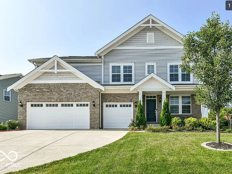7843 Tranquility Dr — Photo 1