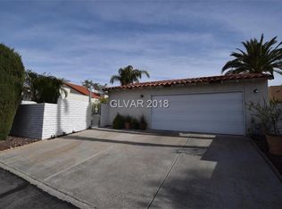 5142 Tennis Court St W, Las Vegas, NV 89120