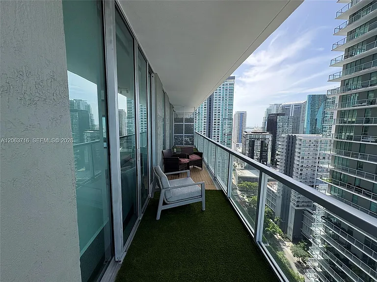 1111 SW 1st Ave #3014 — Photo 21