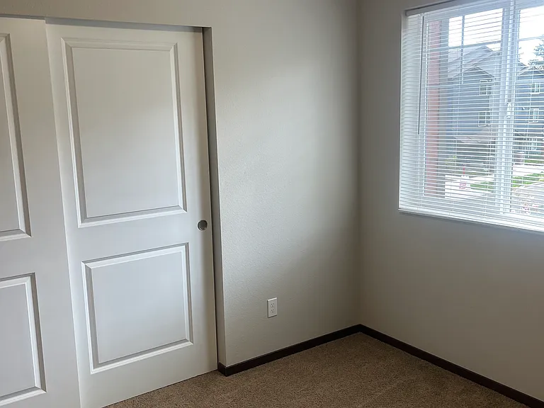 Mulberry Place — Photo 32