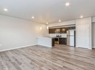 150 Clark Dr SW #2D22C2BEE, Cedar Rapids, IA 52404