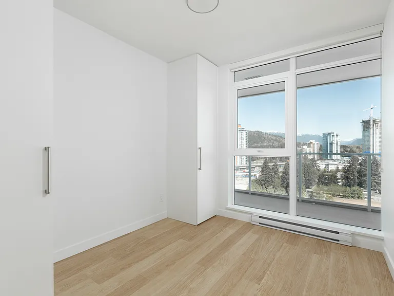 525 Foster Ave #1405 — Photo 7