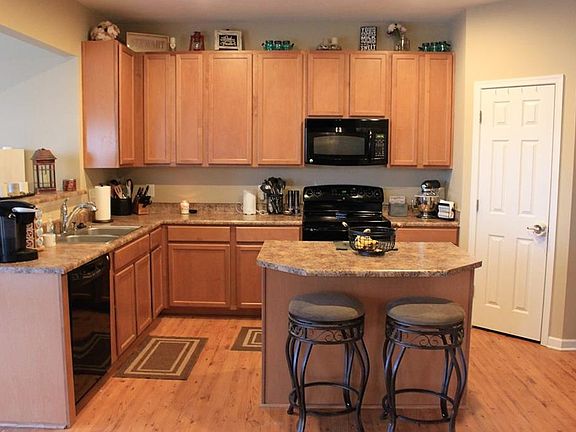 5th image of 8227 Ossian Ct