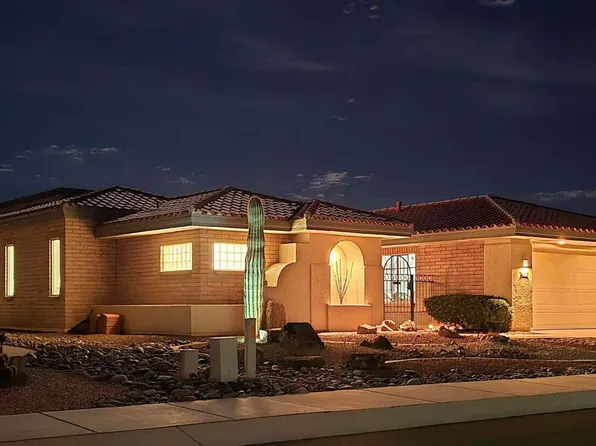 4951 S Prairie Hills Dr, Green Valley, AZ 85622