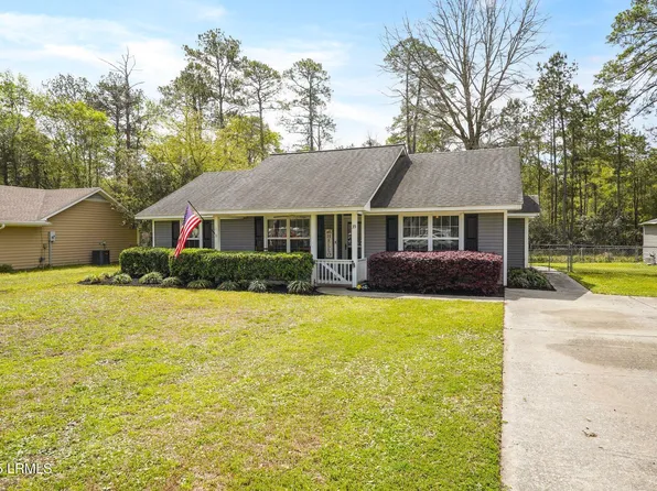 35 Burlington Cir, Beaufort, SC 29906