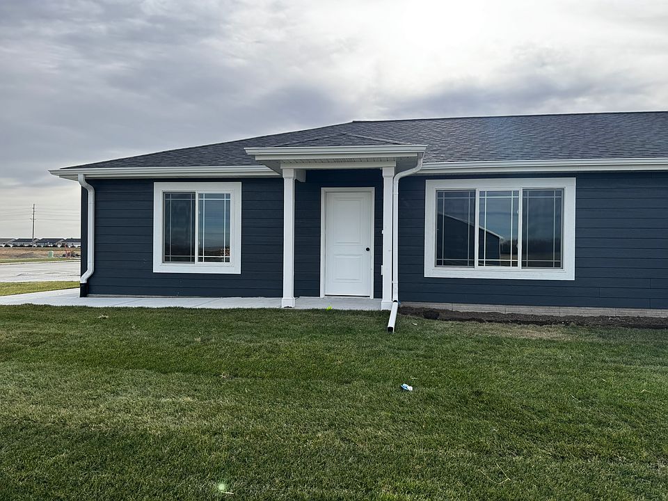 1st image of 4012 V Ave