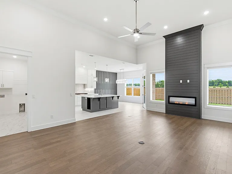 531 Bose Ave — Photo 3