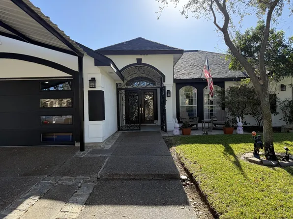 9804 Suncrest Ct, Laredo, TX 78045