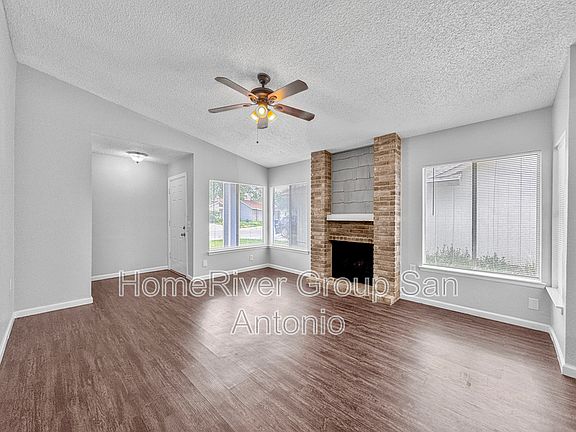 3rd image of 9510 Bowen Dr