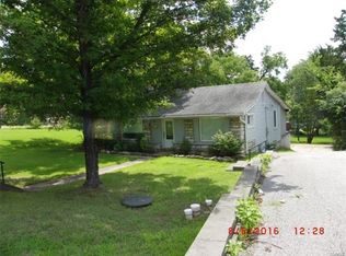 11818 Big Bend Rd, Saint Louis, MO 63122