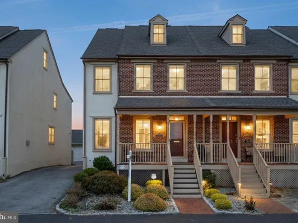 258 E 2nd St, New Castle, DE 19720