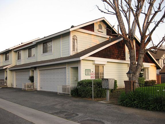 2nd image of 1180 N Sunflower Ave