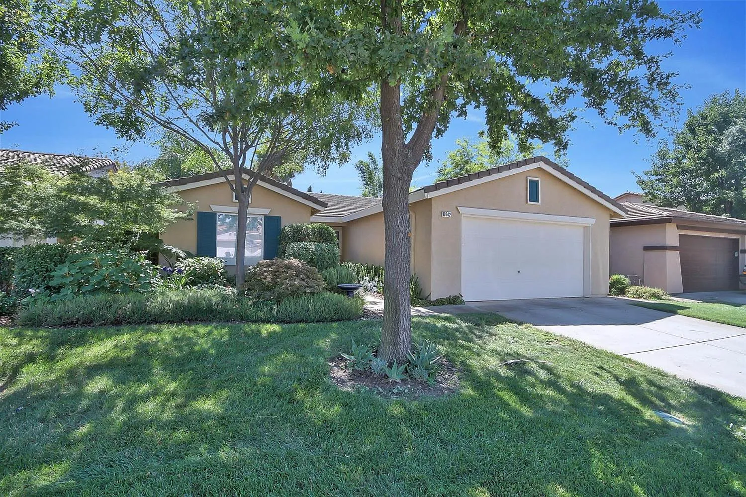 10742 Ivoryton Way photo 1