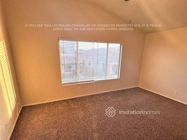 7563 Fairland Ct — Photo 12