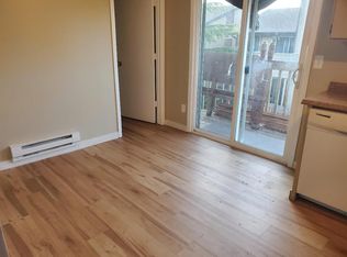 919 75th St E #D, Tacoma, WA 98404