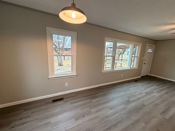 4th image of 3619 Gale Ln