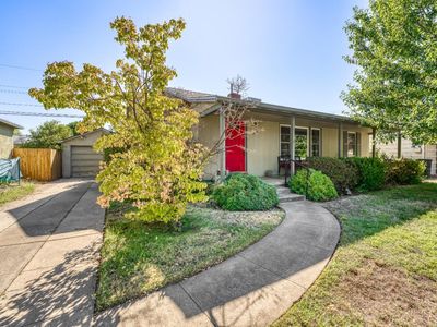 1623 Christopher Way, Sacramento, CA, 95819