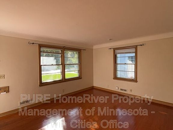 3rd image of 5812 Emerson Ave S