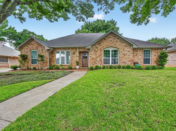 2007 Iron Horse Ct, Arlington, TX 76017