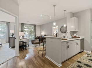 1930 Ridge Ave APT D408, Evanston, IL 60201