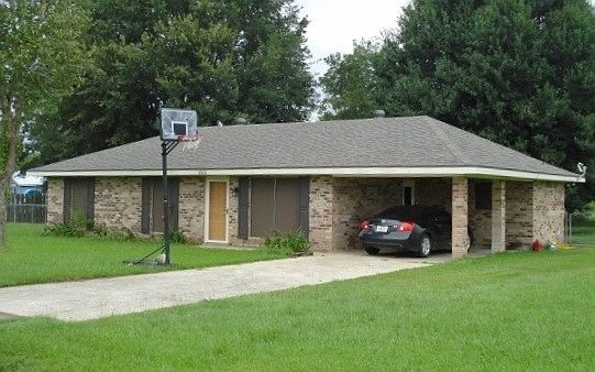 1st image of 1015 Sugarland Dr