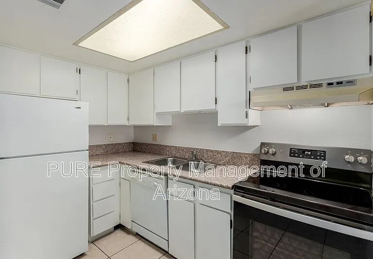 700 W University Dr #134 — Photo 5