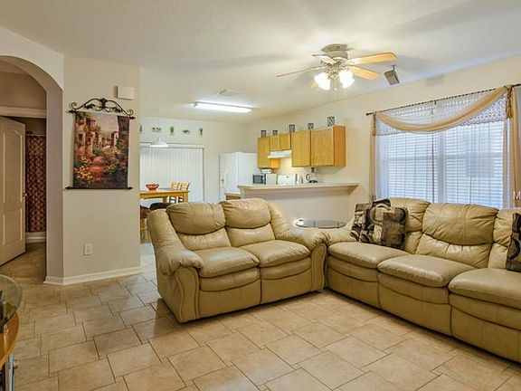 3rd image of 7846 Bristol Park Dr