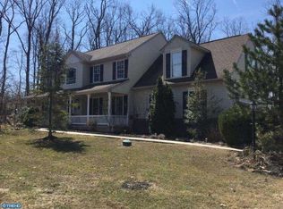 165 Cambridge Rd, Coatesville, PA 19320