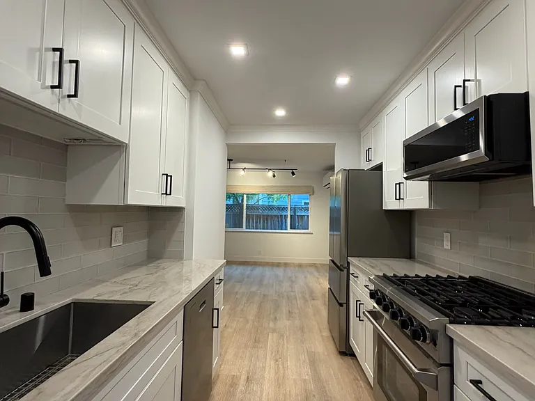 217 Tait Ave #1 — Photo 8