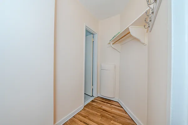 Sold by SBNY RE | media 17