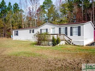 884 Savannah Town Rd, Springfield, GA 31329