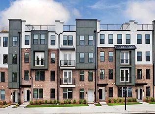 1242 Coach Station Aly #201, Raleigh, NC 27601