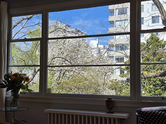 2nd image of 1565 Burnaby St #303