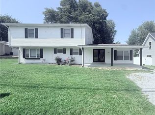 1411 Mount Zion, Henryville, IN 47126