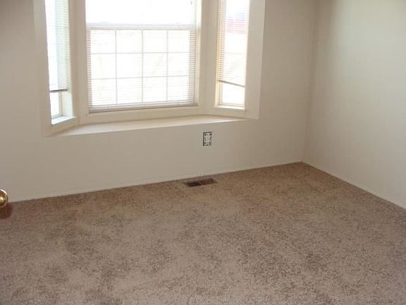 5th image of 15518 E 20th Ave