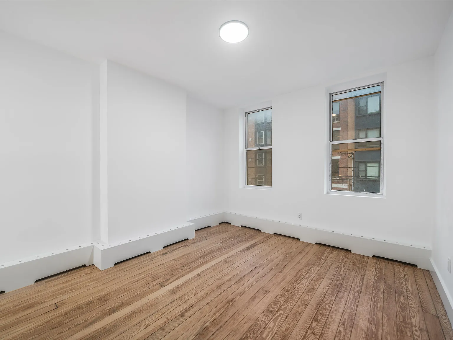 1 bed, 1.0 bath, $3,375 — Photo 2