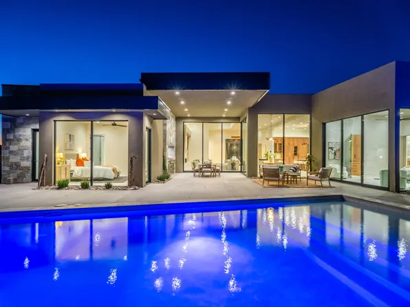 3295 S Cottontail Way, Hurricane, UT 84737