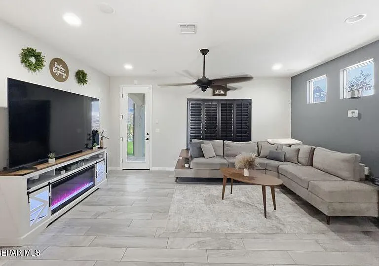 13655 Stonor Ct — Photo 8