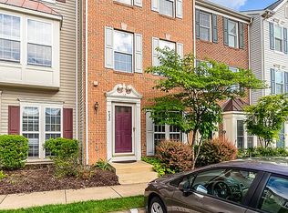 4230 Wheeled Caisson Sq, Fairfax, VA 22033
