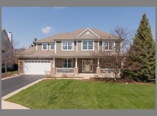 415 Wentworth Cir, Cary, IL 60013