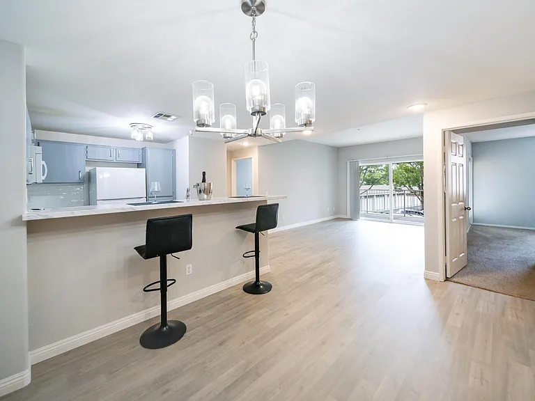 31241 Taylor Ln — Photo 1