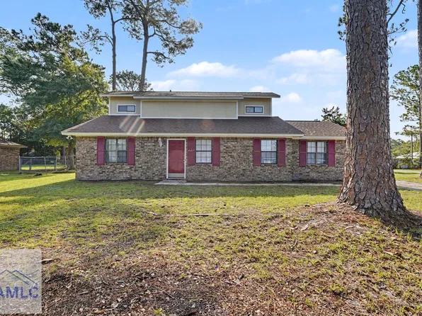607 Slade St, Hinesville, GA 31313