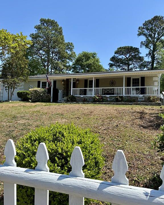 1st image of 224 Ramona Dr
